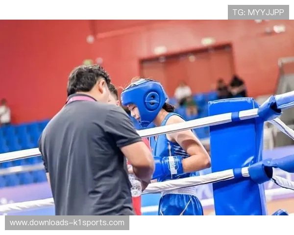 拳击历史与规则进入校园体育课程,青少年拳击赛事逐步普及